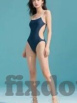 人妻碰碰-细腻的触碰，人妻间的微妙情感交流
