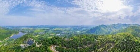 日韩av潮喷-探索日韩AV文化中的视觉冲击与情感共鸣